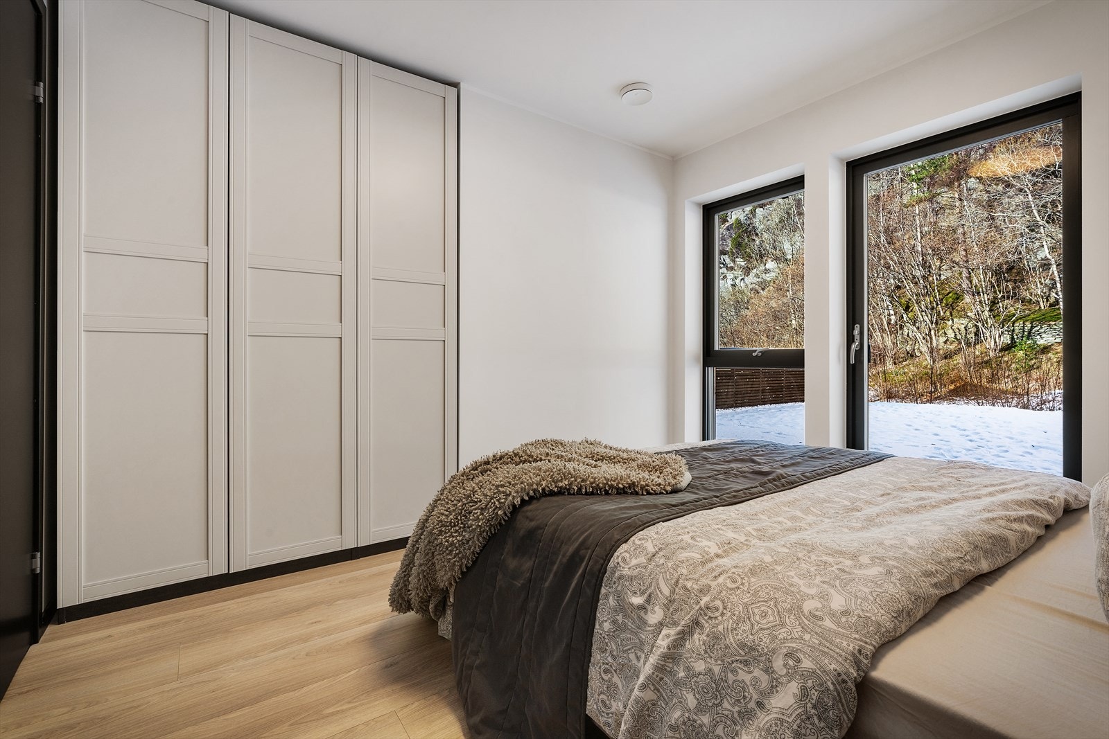 - Merk integrert skapløsning også her - Galleribilde