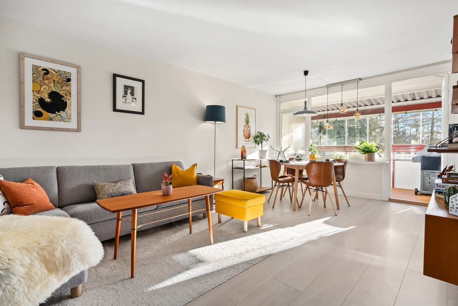 Velkommen til Solbergliveien 97! Presentert av Privatmegler Marius Semmerud Berg. Galleribilde