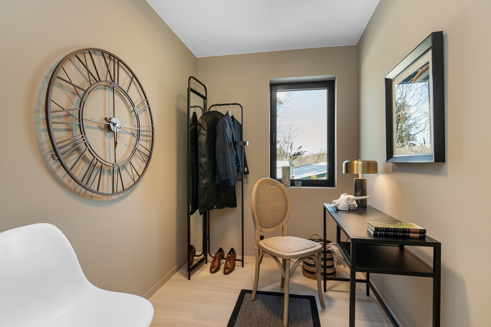 Kontor i forbindelse med hovedsoverom Galleribilde