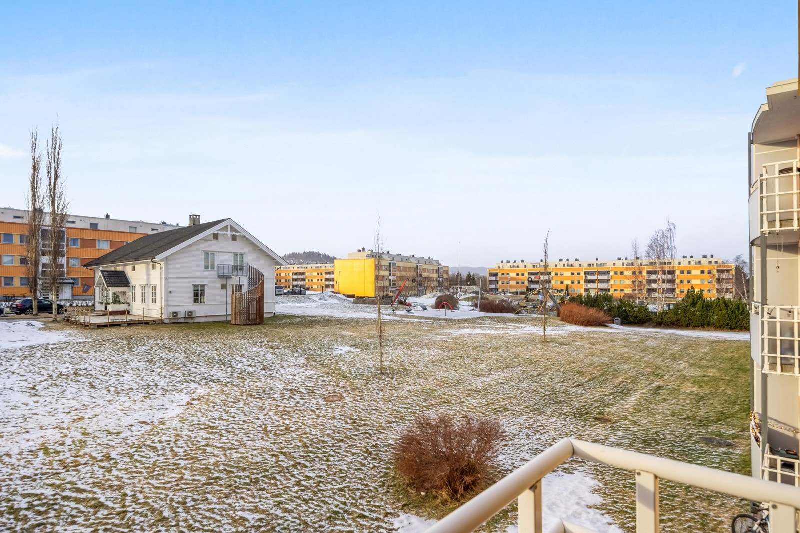 Borettslaget har flotte opparbeidede utearealer. Galleribilde