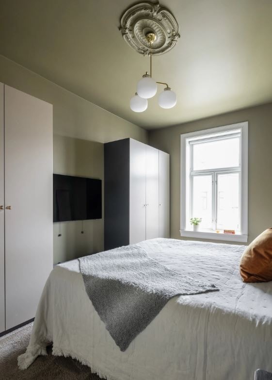 Gulvene er belagt med myke, heldekkende teper. Galleribilde