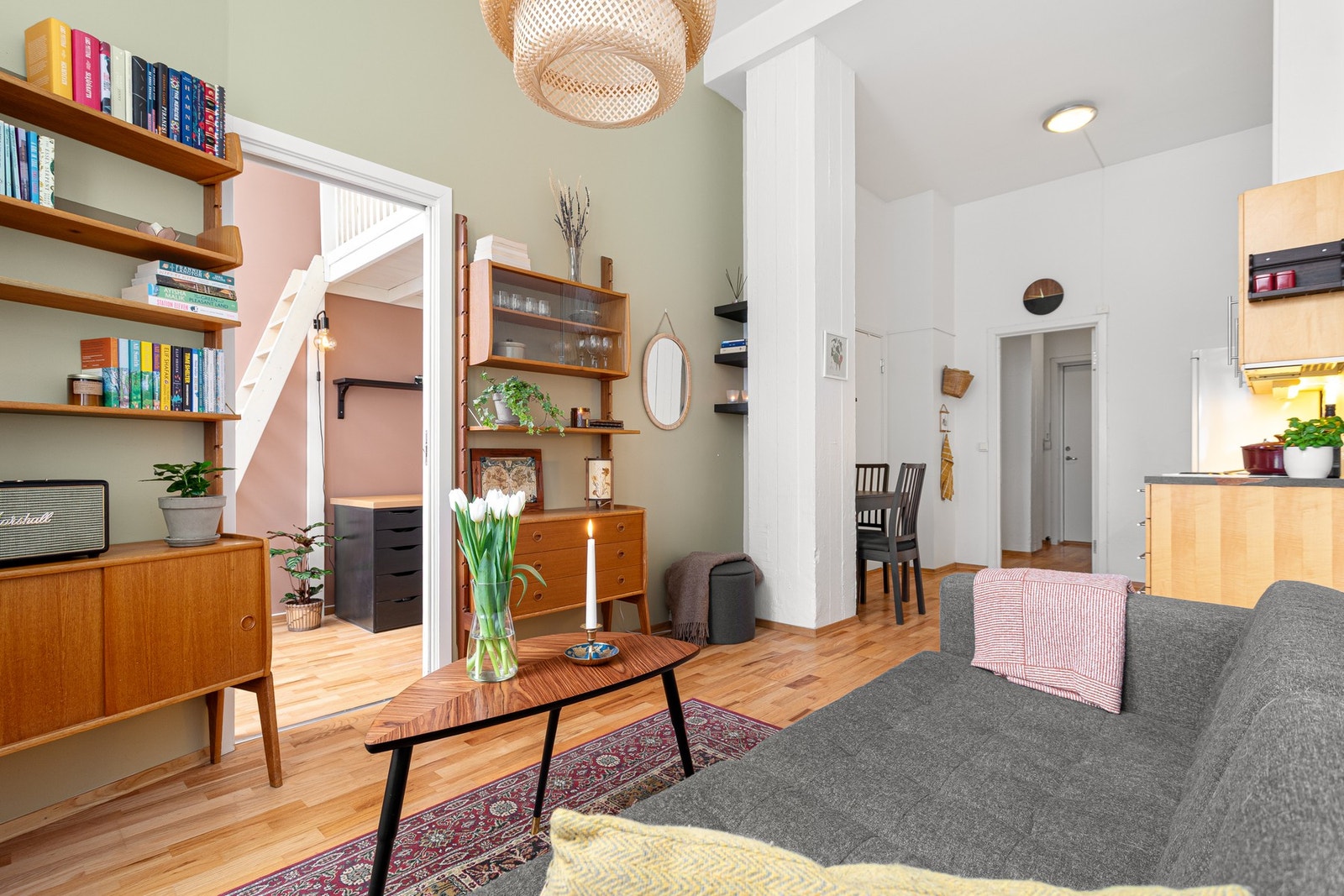 David Novosad v/ EiendomsMegler1 presenterer Innherredsveien 61 D. Galleribilde