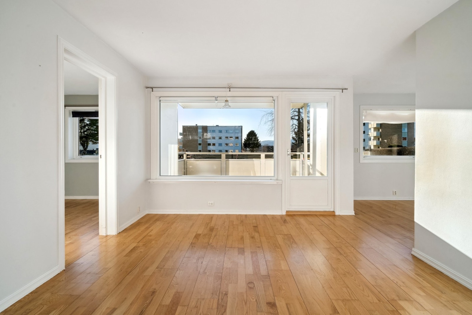 Dette er en lys og fin 2-roms andelsleilighet. Galleribilde