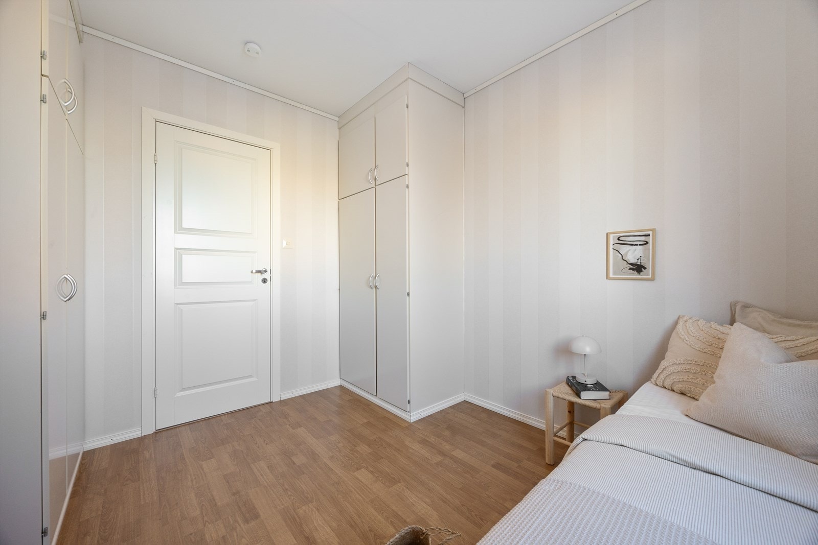 Soverom 2 er på ca. 9 m² Galleribilde