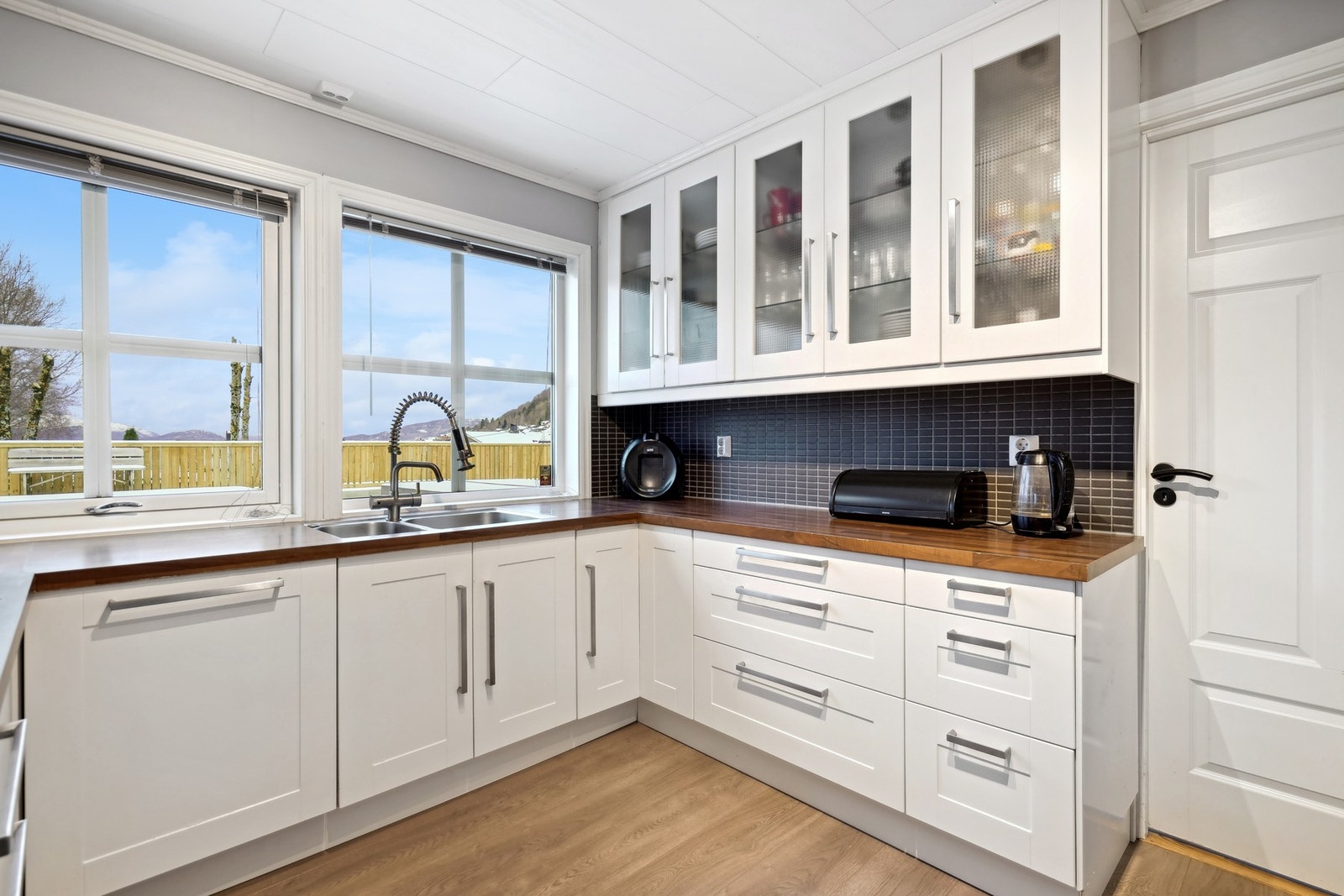 Profilerte fronter. Galleribilde