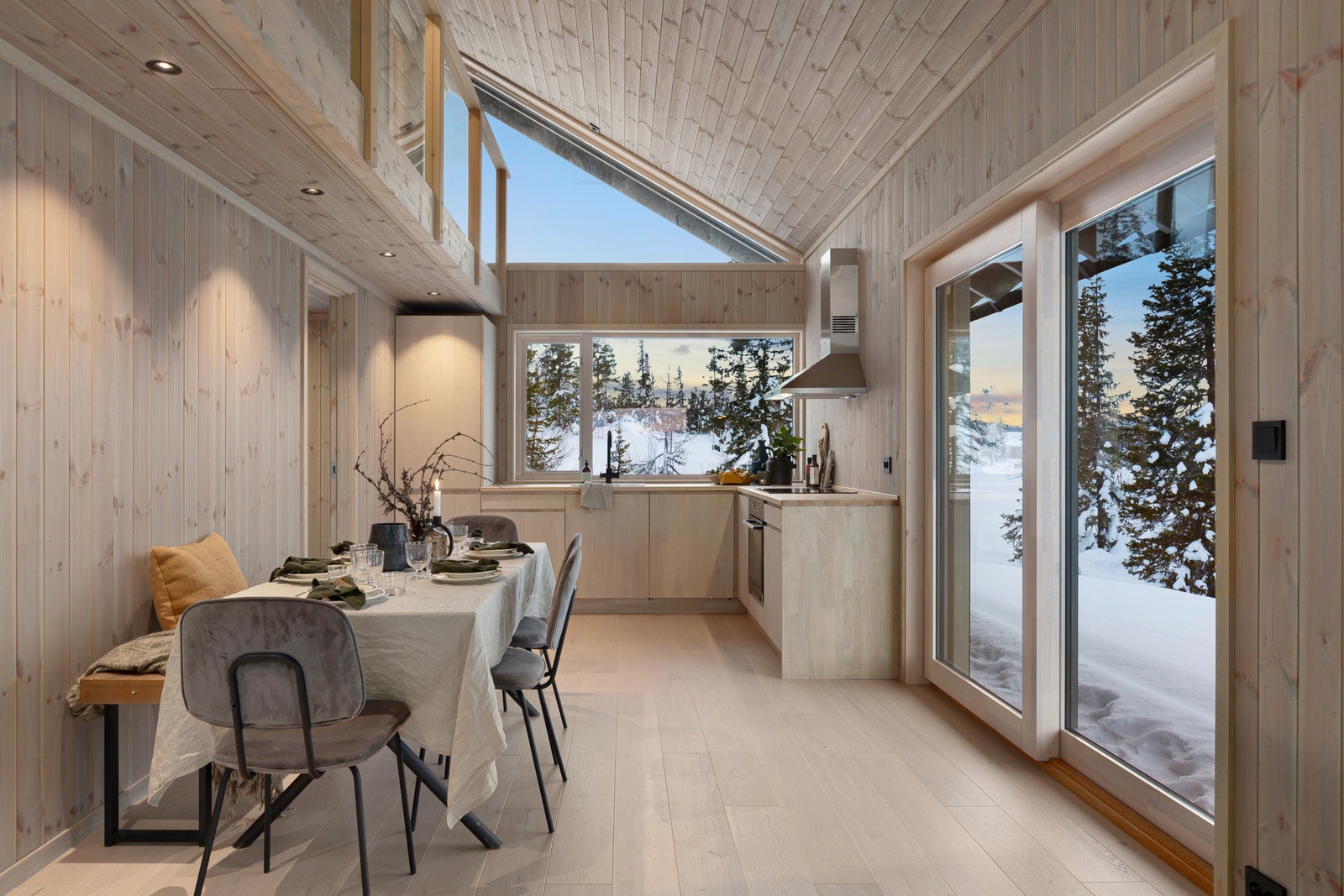 Spiseplass
Illustrasjonsfoto Galleribilde