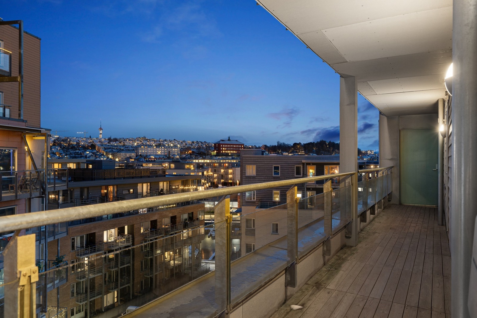 Flott svalgang. Velkommen på visning! Galleribilde