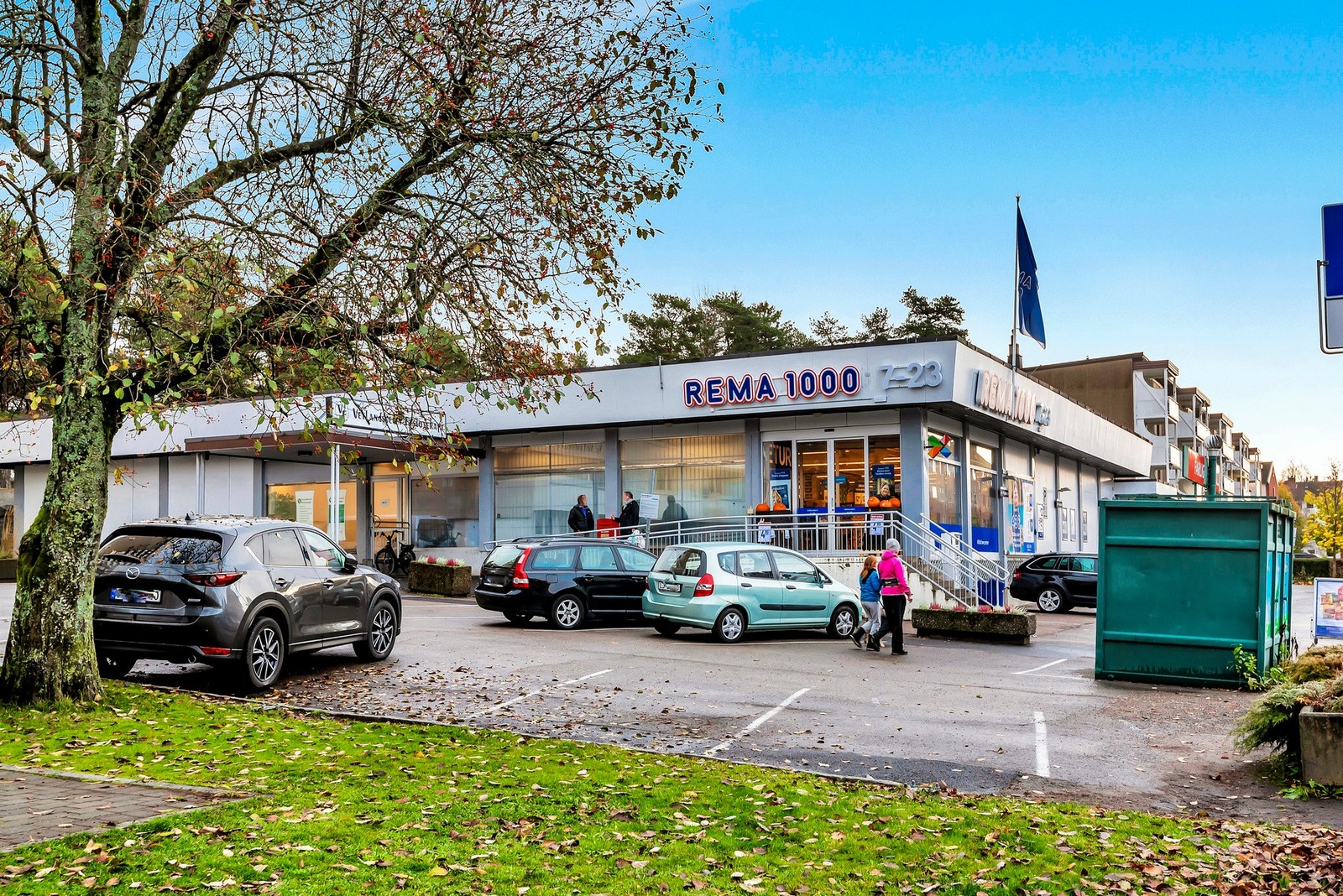 Svært kort vei til dagligvare. Galleribilde