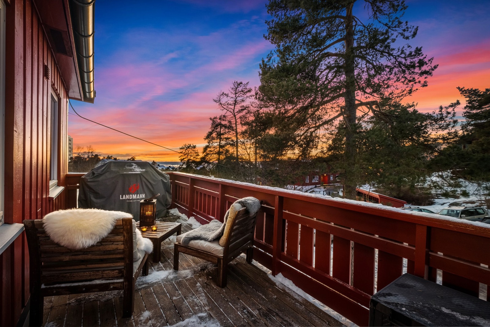 PrivatMegleren presenterer en nydelig leilighet øverst på Tonsenhagen med lave felleskostnader Galleribilde