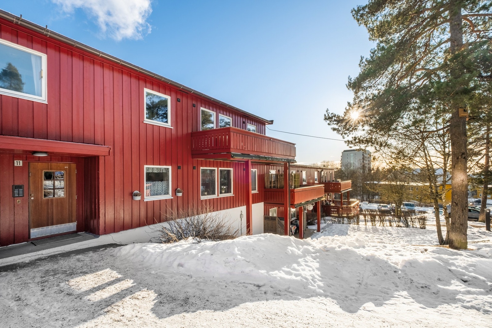 Er du på jakt etter en roligere hverdag med nærhet til marka? Da fortjener denne et visningsbesøk Galleribilde