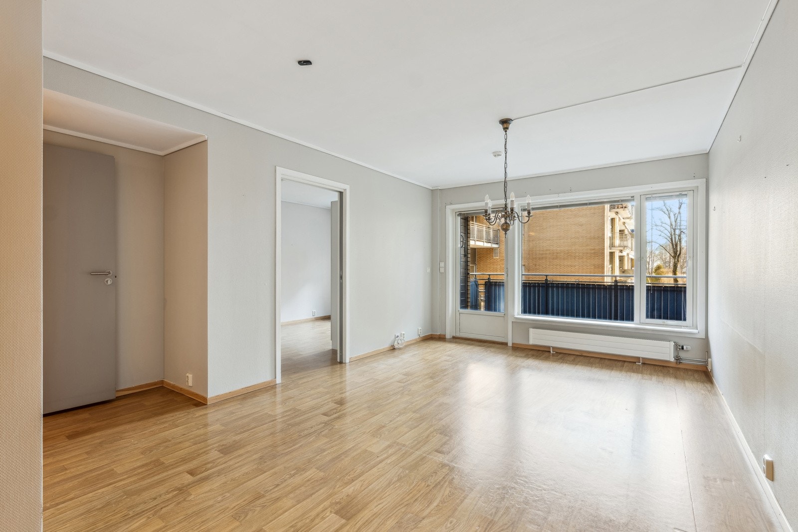 Stue med utgang til balkong Galleribilde