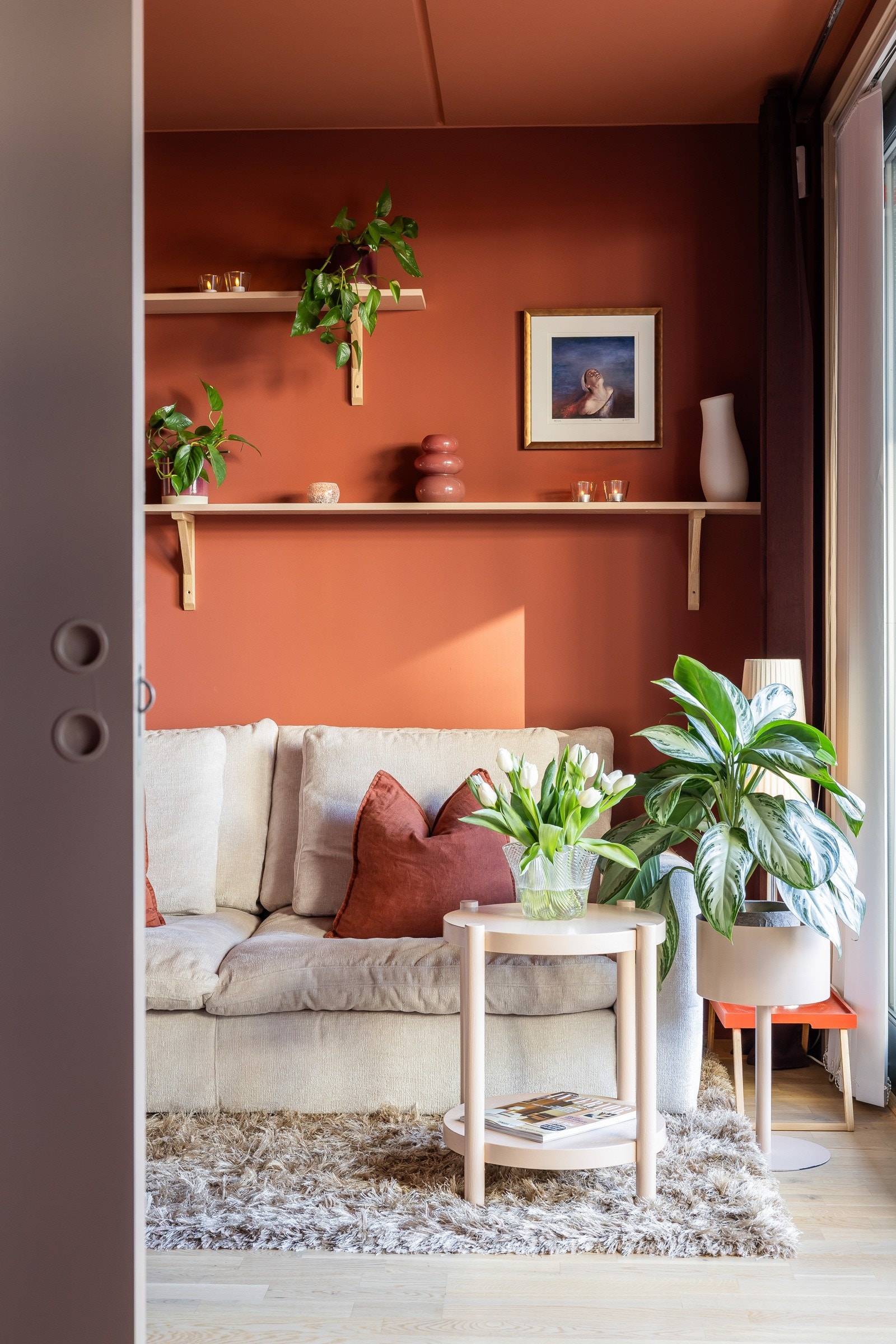 Boligen varmes opp med fjernvarme som gir et behagelig inneklima. Galleribilde