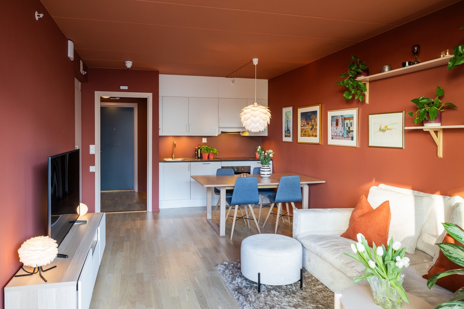 Her kan du fint innrede med store, sosiale soner! Galleribilde