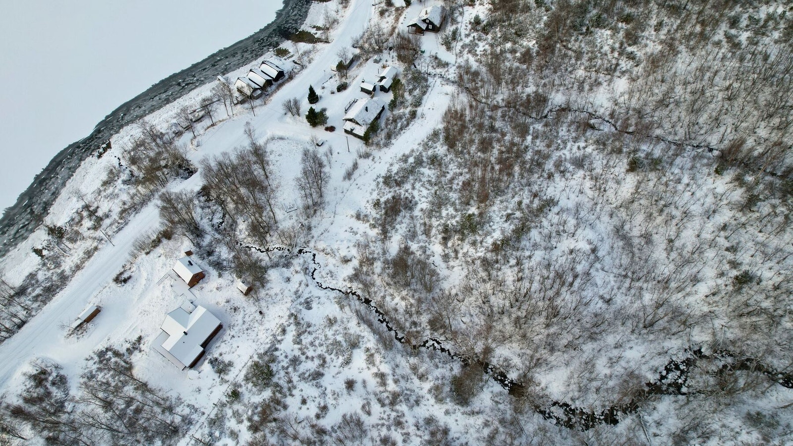 Eiendommen kan befares på eget initiativ - kontakt megler dersom du har spørsmål! Galleribilde