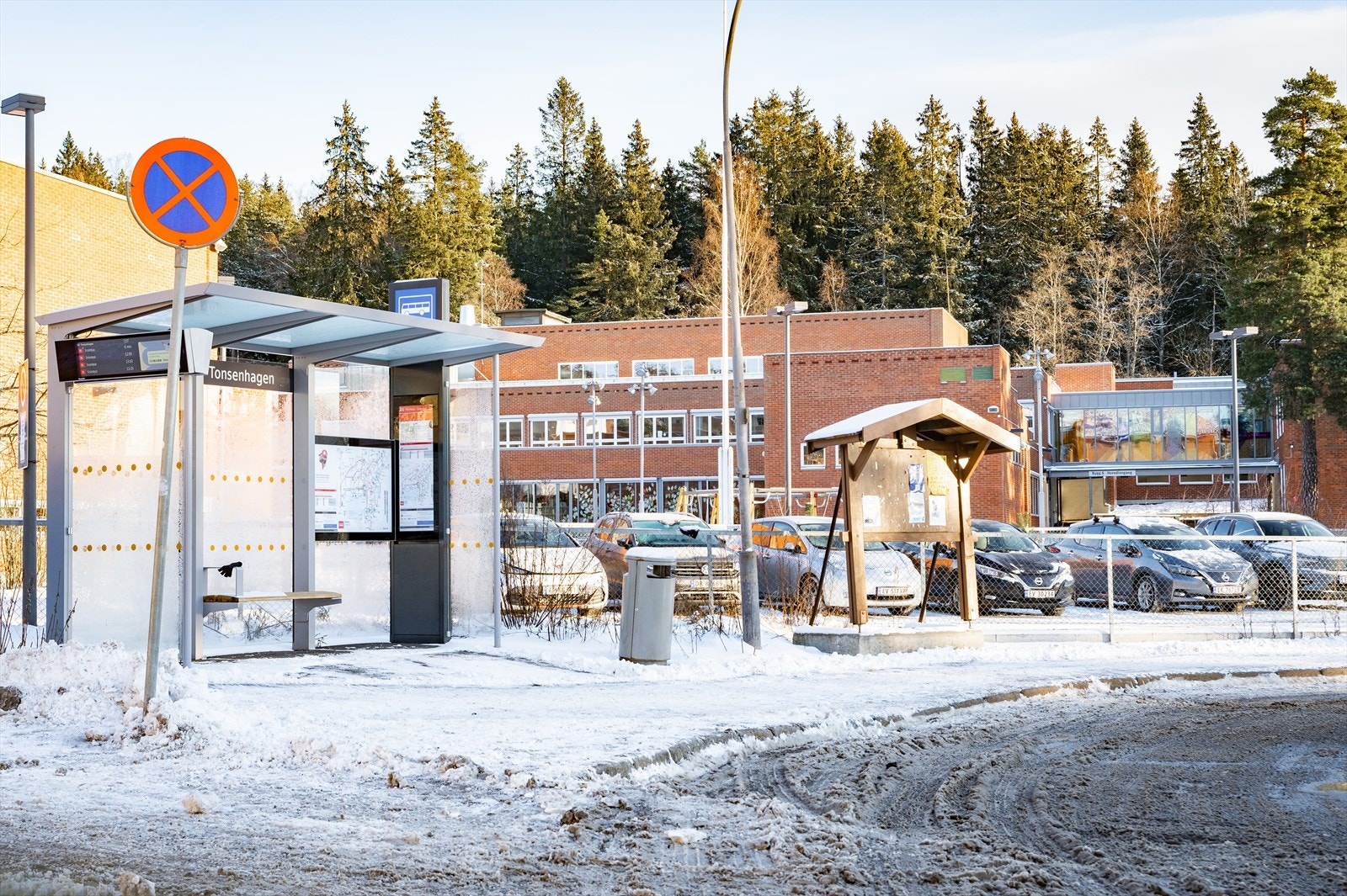 Offentlig transport kort vei fra boligen. Galleribilde