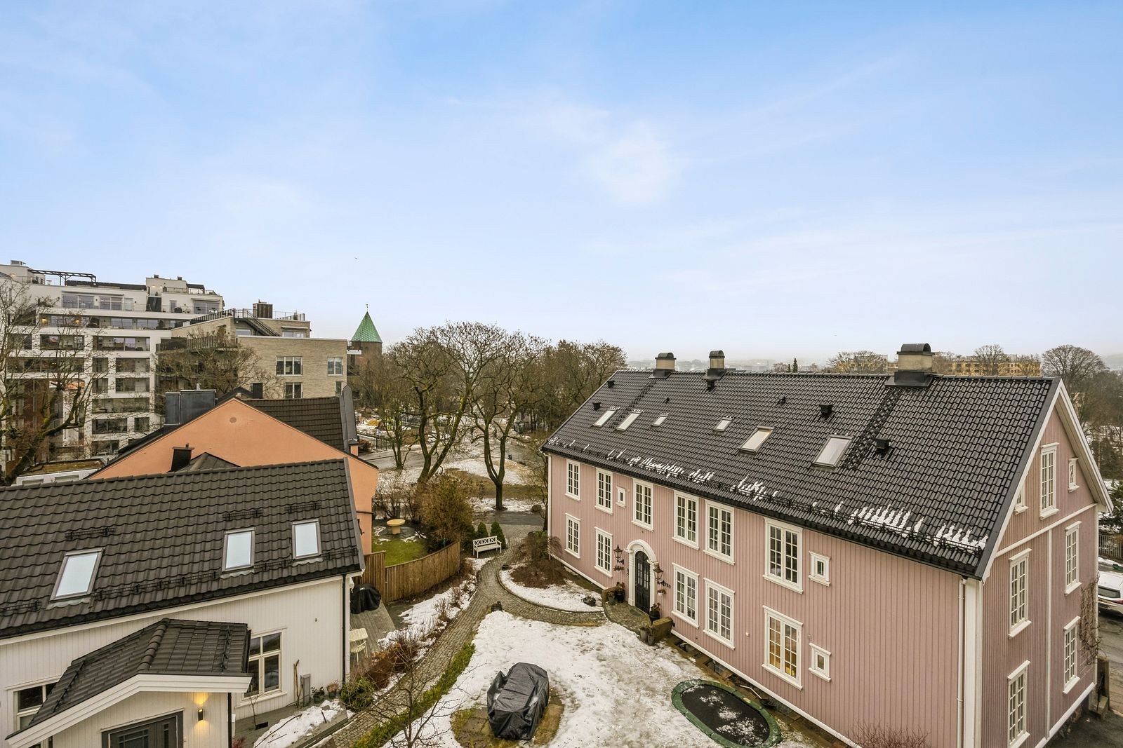 Utsikt fra leiligheten. Galleribilde