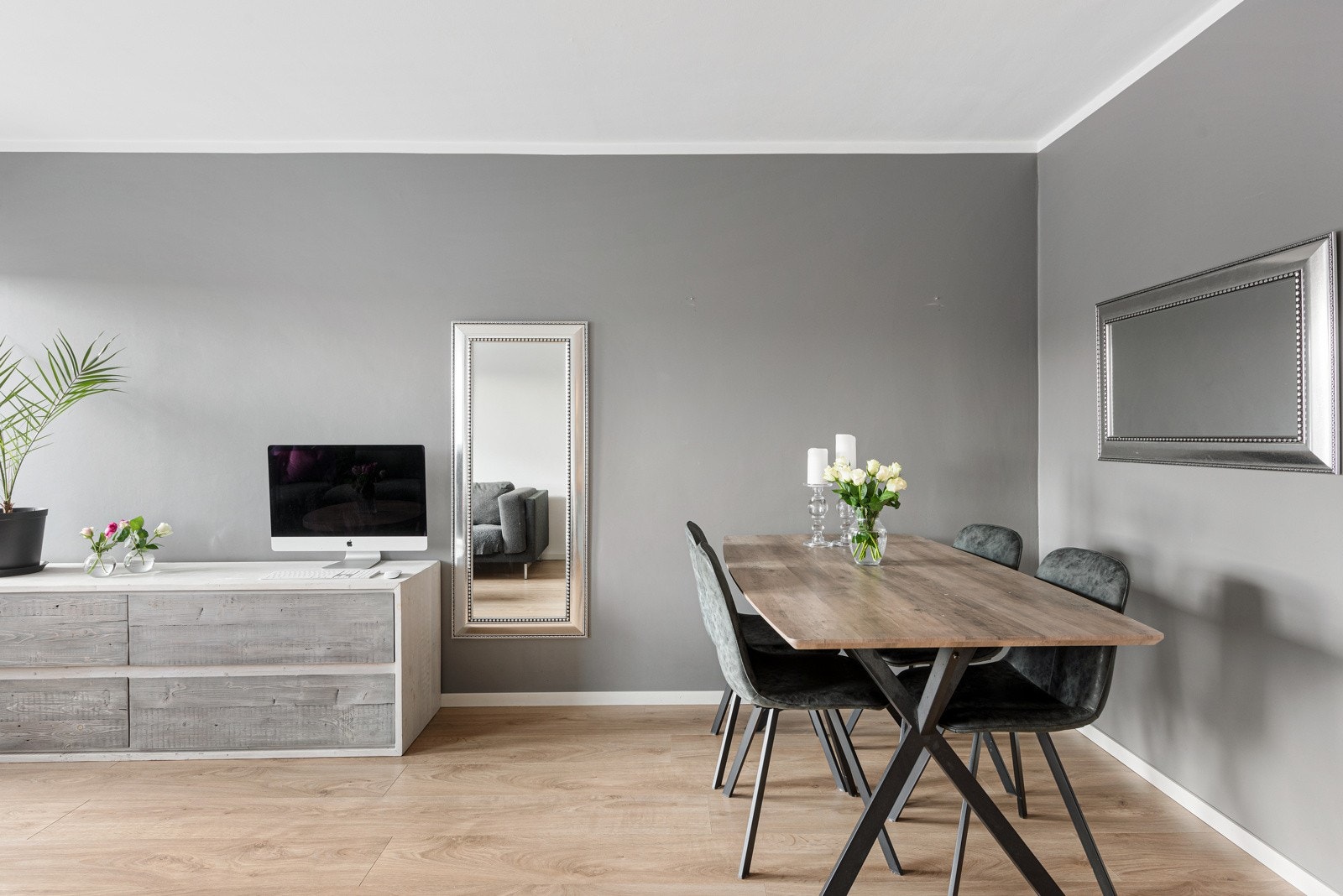 God plass til spisebord Galleribilde