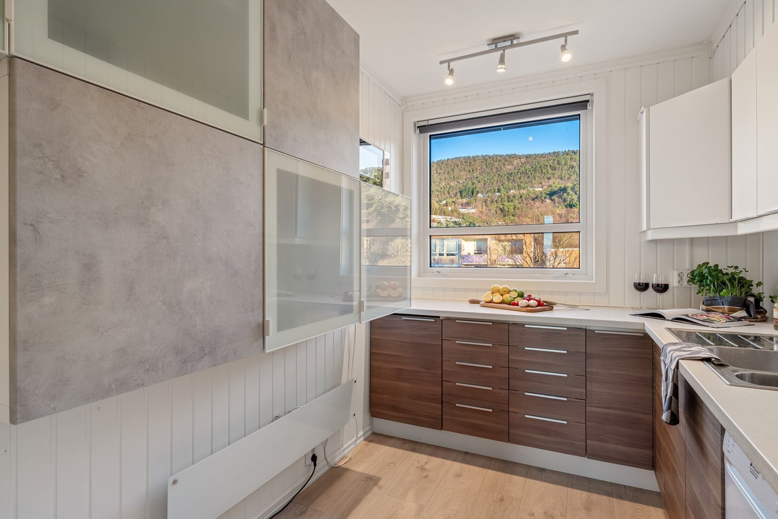 - Kjøkkenet måler 7,6m² - Galleribilde