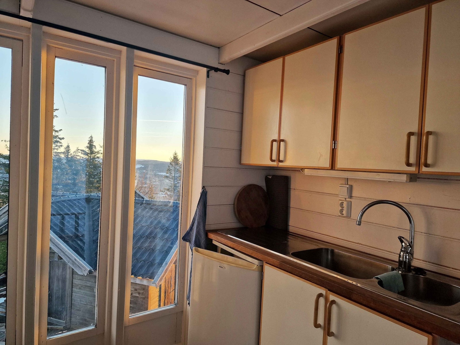 Kjøkken i annekset. Galleribilde