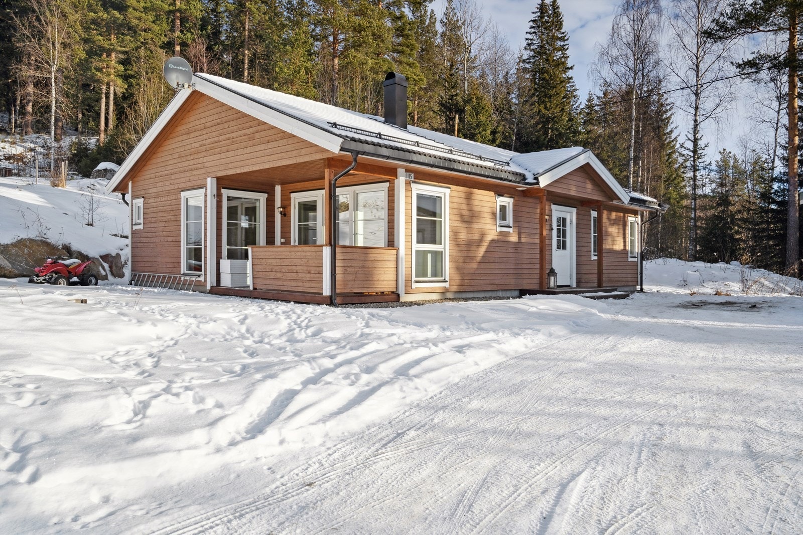 Fin og praktisk enebolig fra 2015 med alt på ei flate. Galleribilde