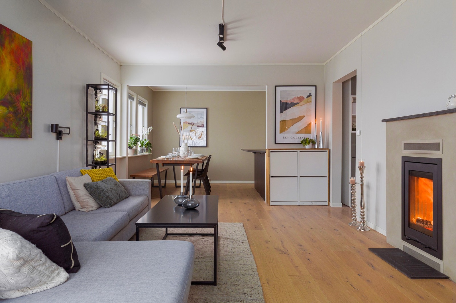 Rommet oppleves lunt og pent. Overflater er pusset opp, det elektriske anlegget er nytt i 2020, det er lagt nye vannrør - for å nevne noe. Galleribilde