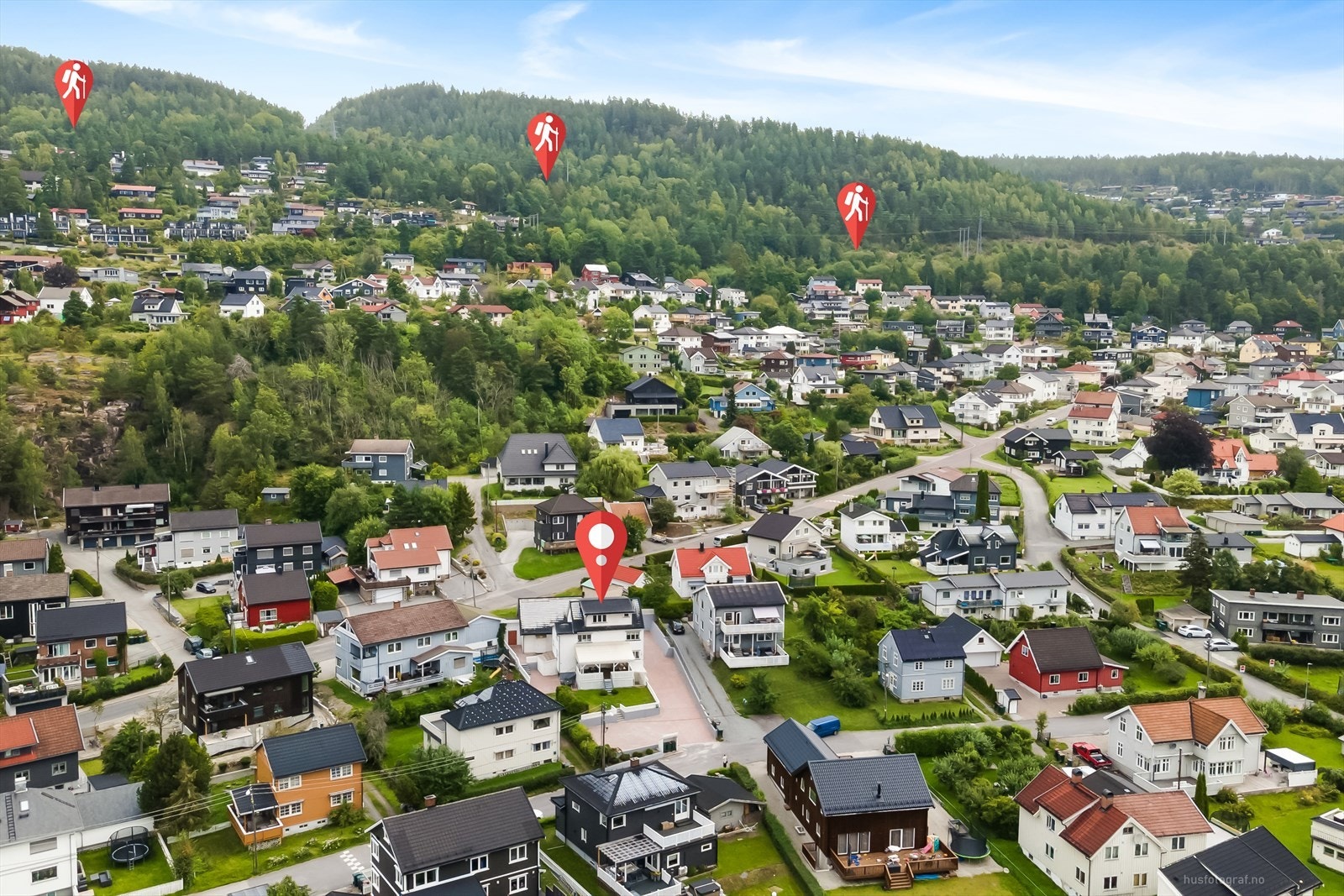 Kort vei til marka, med flotte turmuligheter. Galleribilde