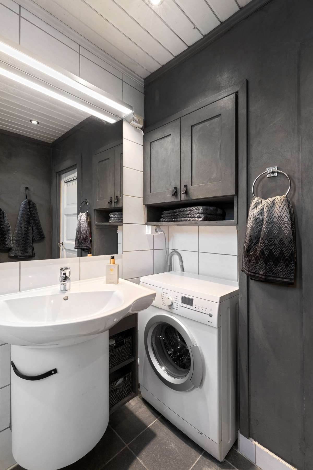 Badet ble utvidet og rehabillitert i 2004/2008 i regi av tidligere eier. Galleribilde