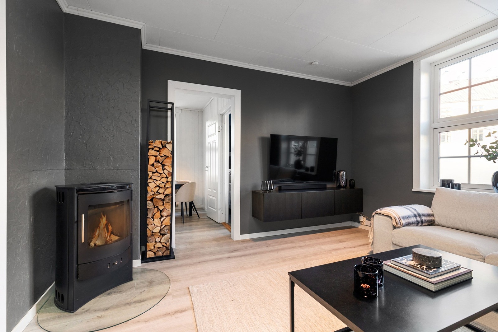 Peisovnen sørger for en god og lun varme på kalde vinterdager. Galleribilde