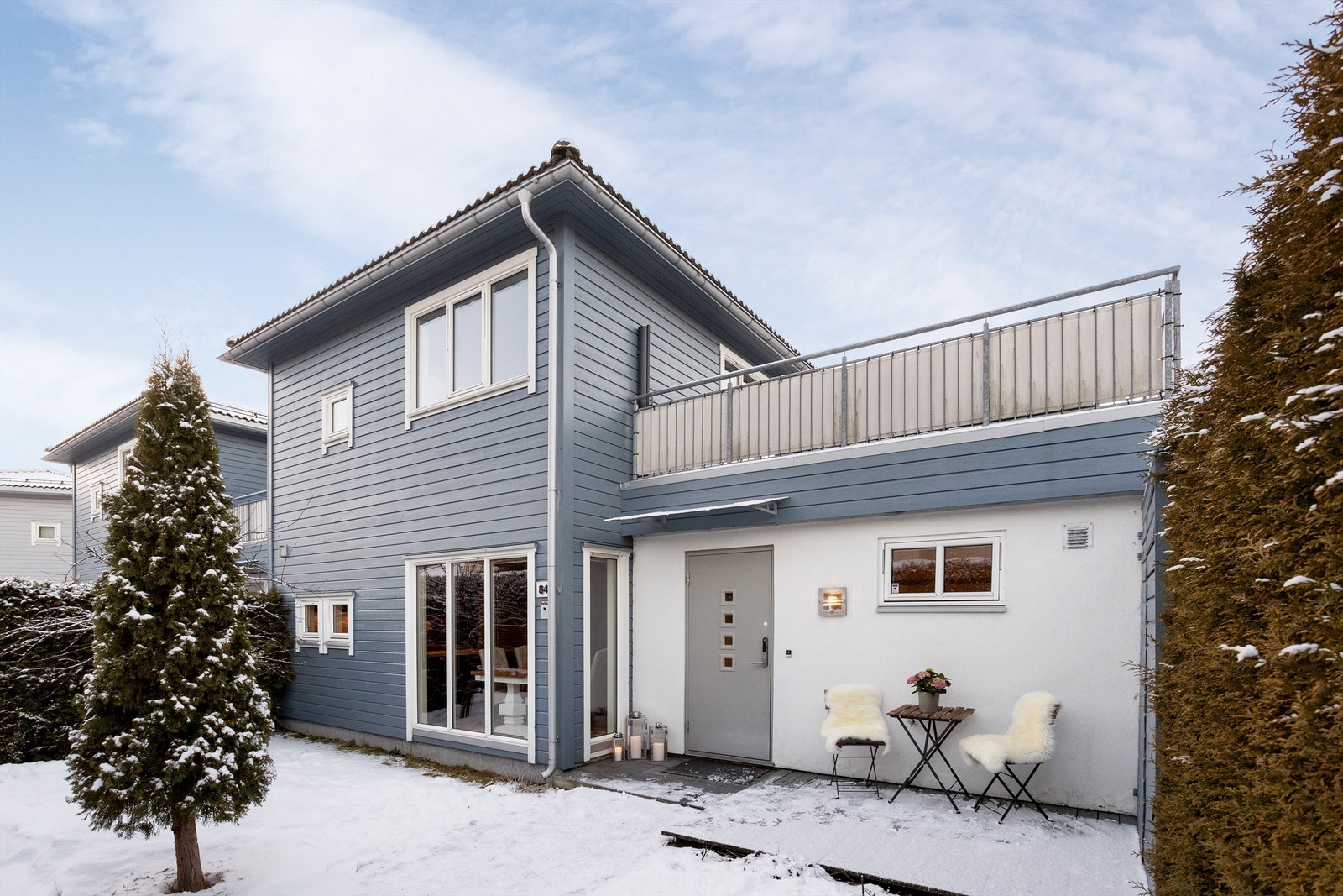 Innbydende tomannsbolig, i et rolig og barnevennlig boligområde på Øvreskogen Galleribilde