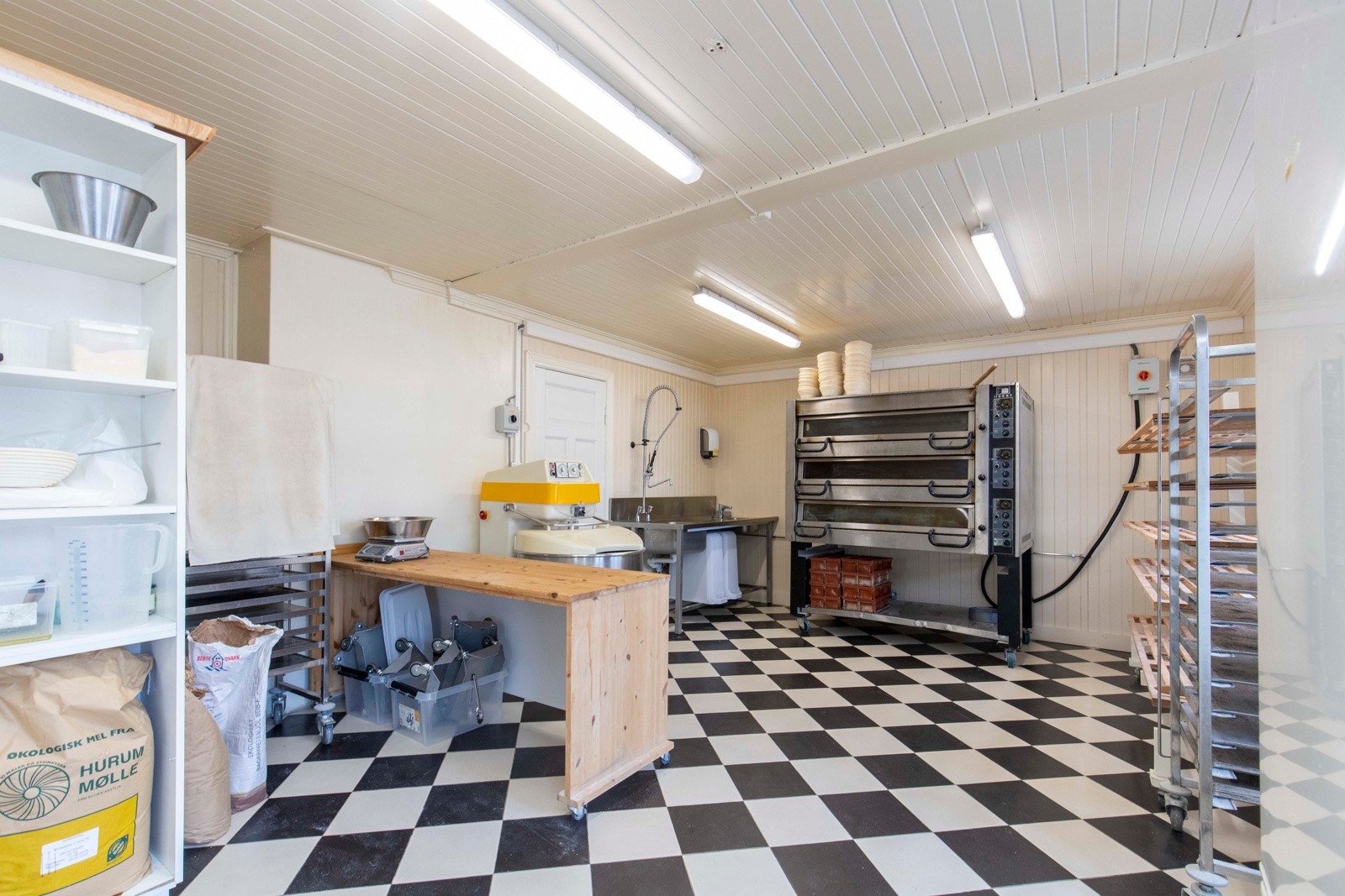 Bakeri (3) Galleribilde