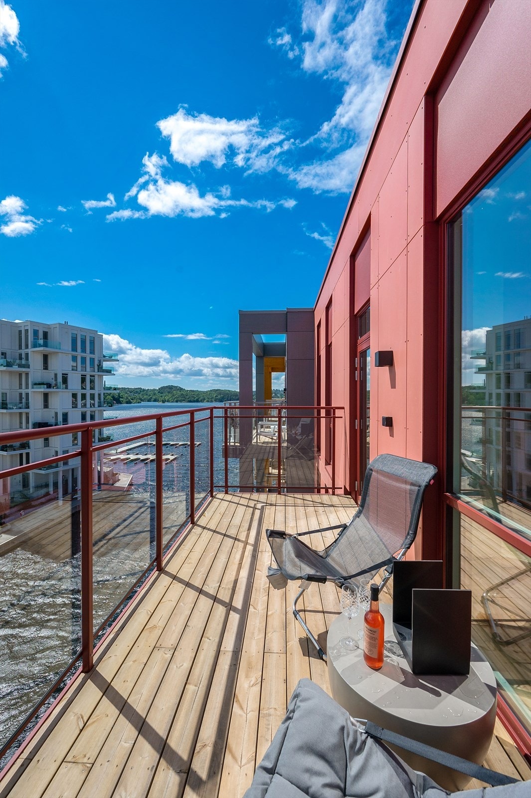 Balkong mot syd (Lillepollen) Galleribilde