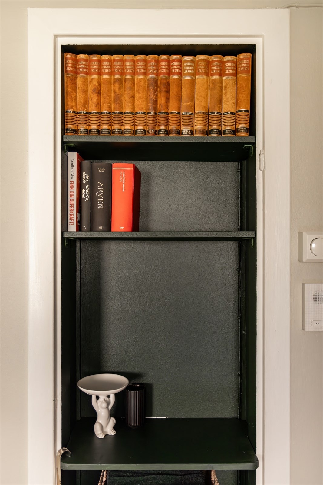 Praktisk nisje for oppbevaring Galleribilde