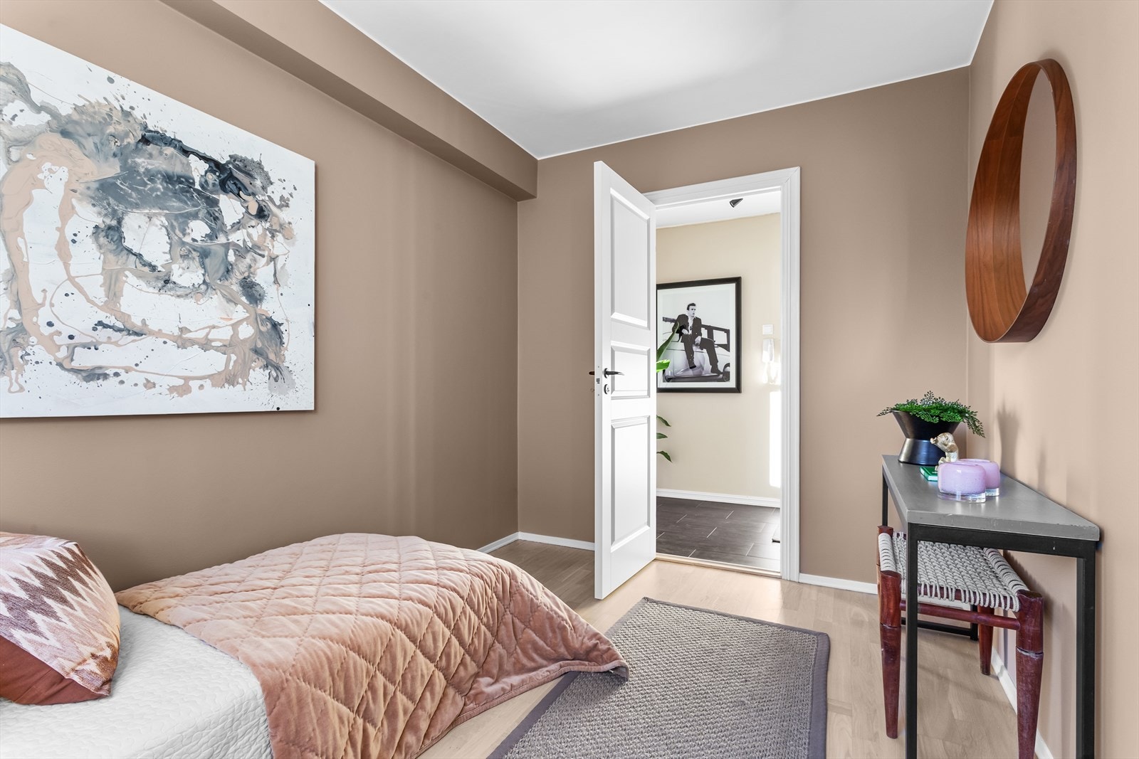 Leiligheten har 2 gode soverom. Galleribilde