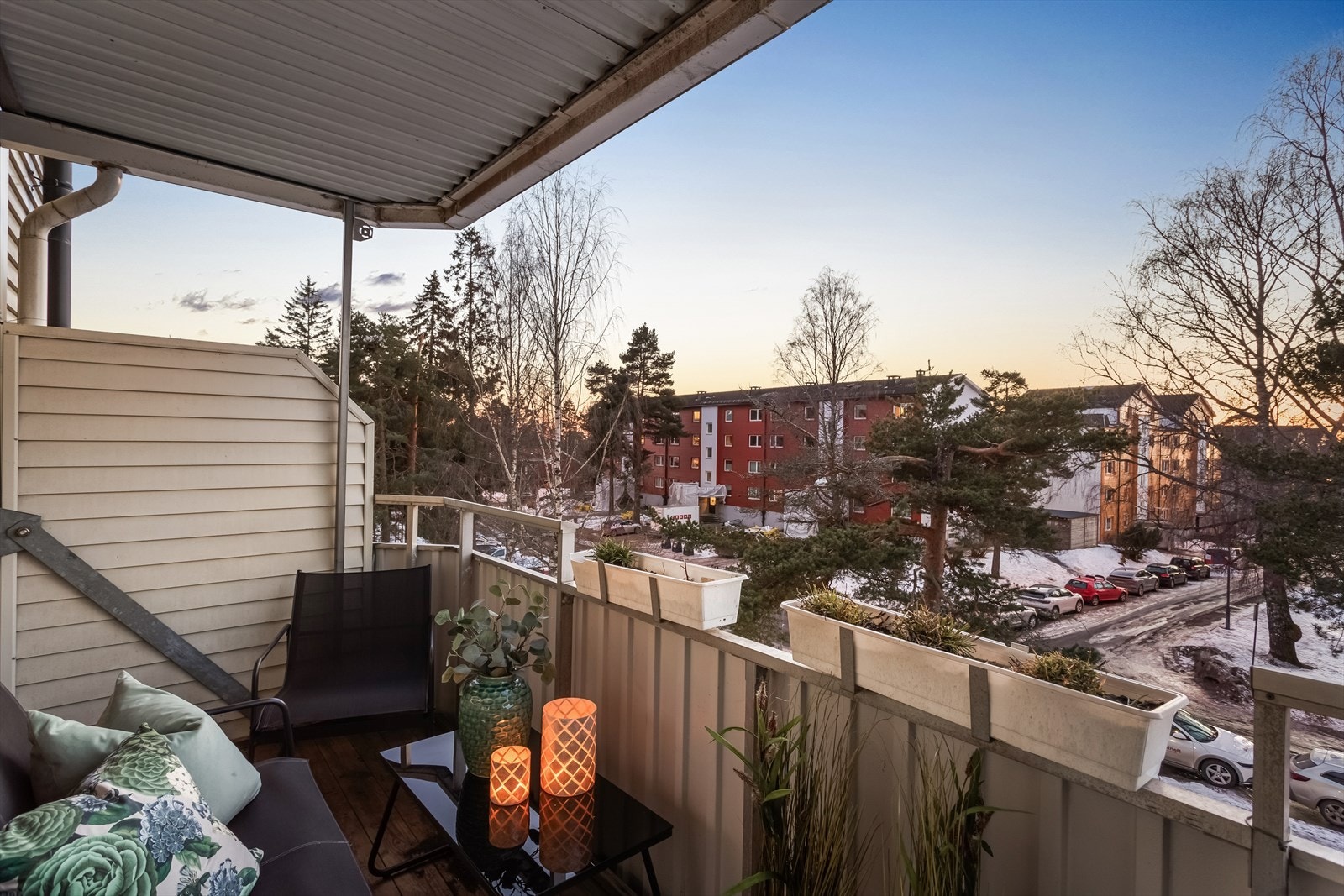 Balkongen er vestvendt. Galleribilde