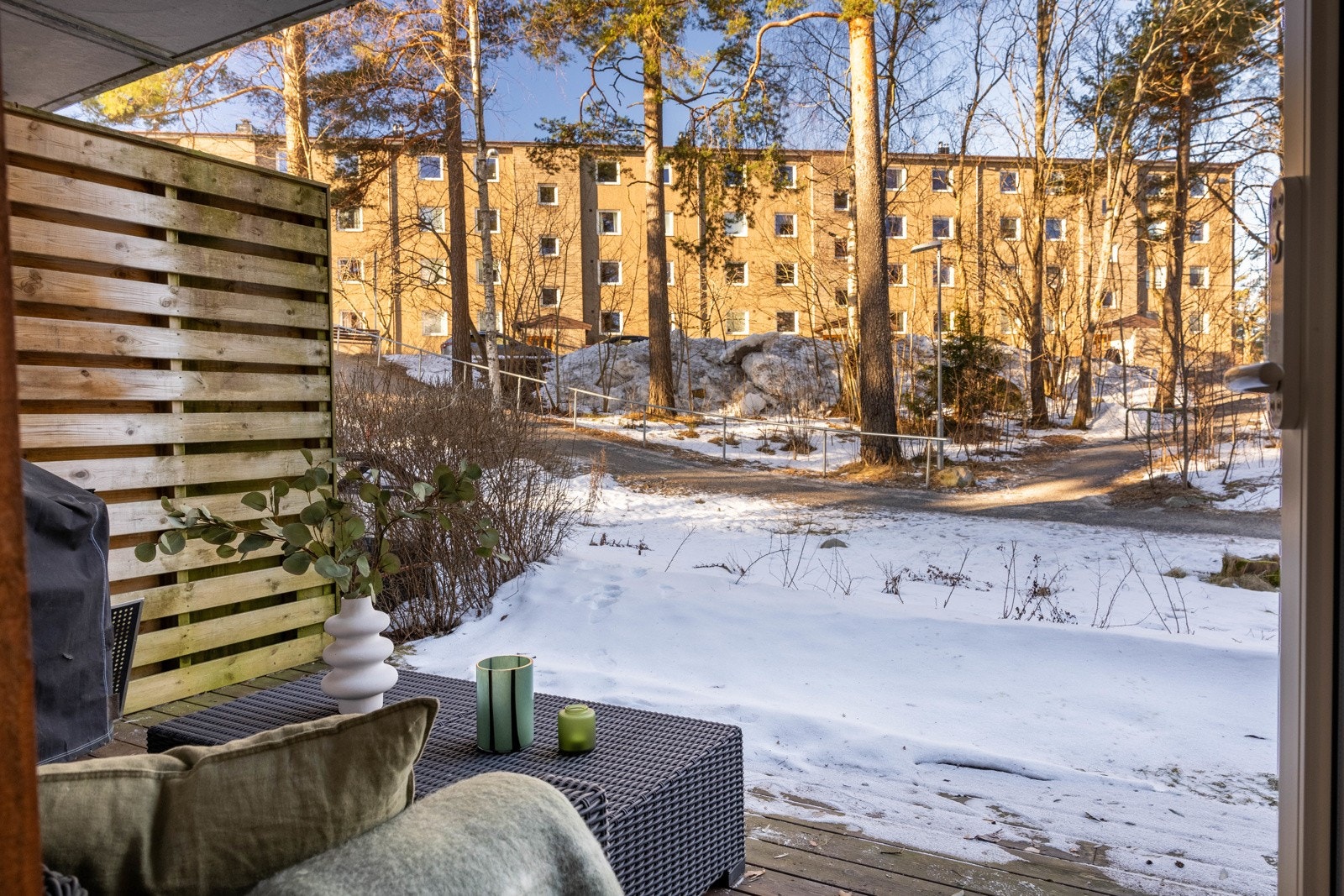 Boligområdet ligger i naturskjønne omgivelser med nærhet til Østmarka. Galleribilde