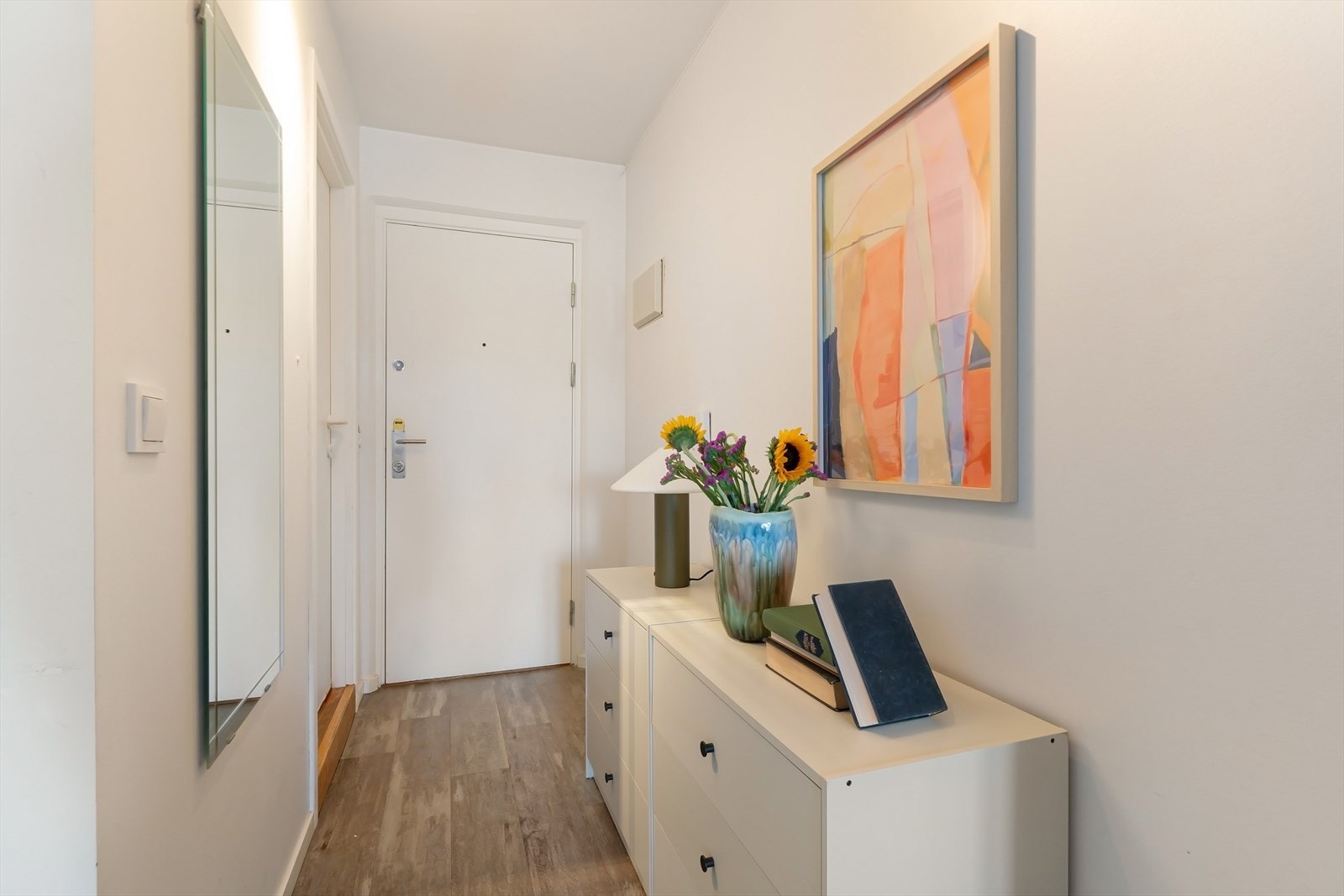 Entré. Galleribilde