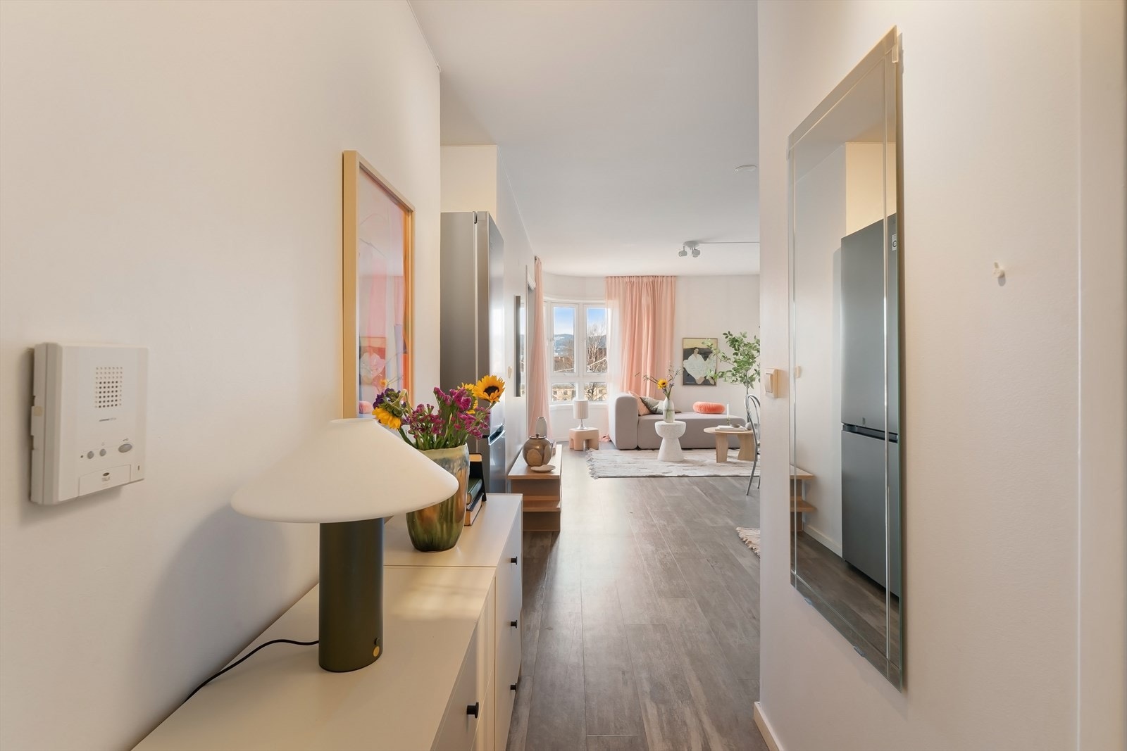 Entré. Galleribilde