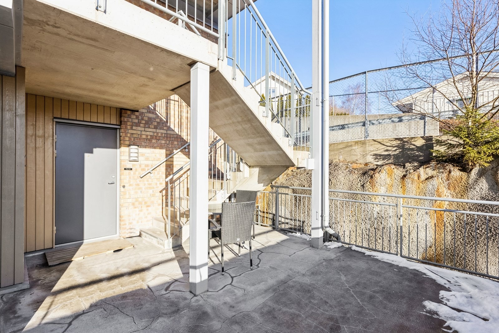 Leiligheten ligger på enden og har trappefri adkomst. Galleribilde