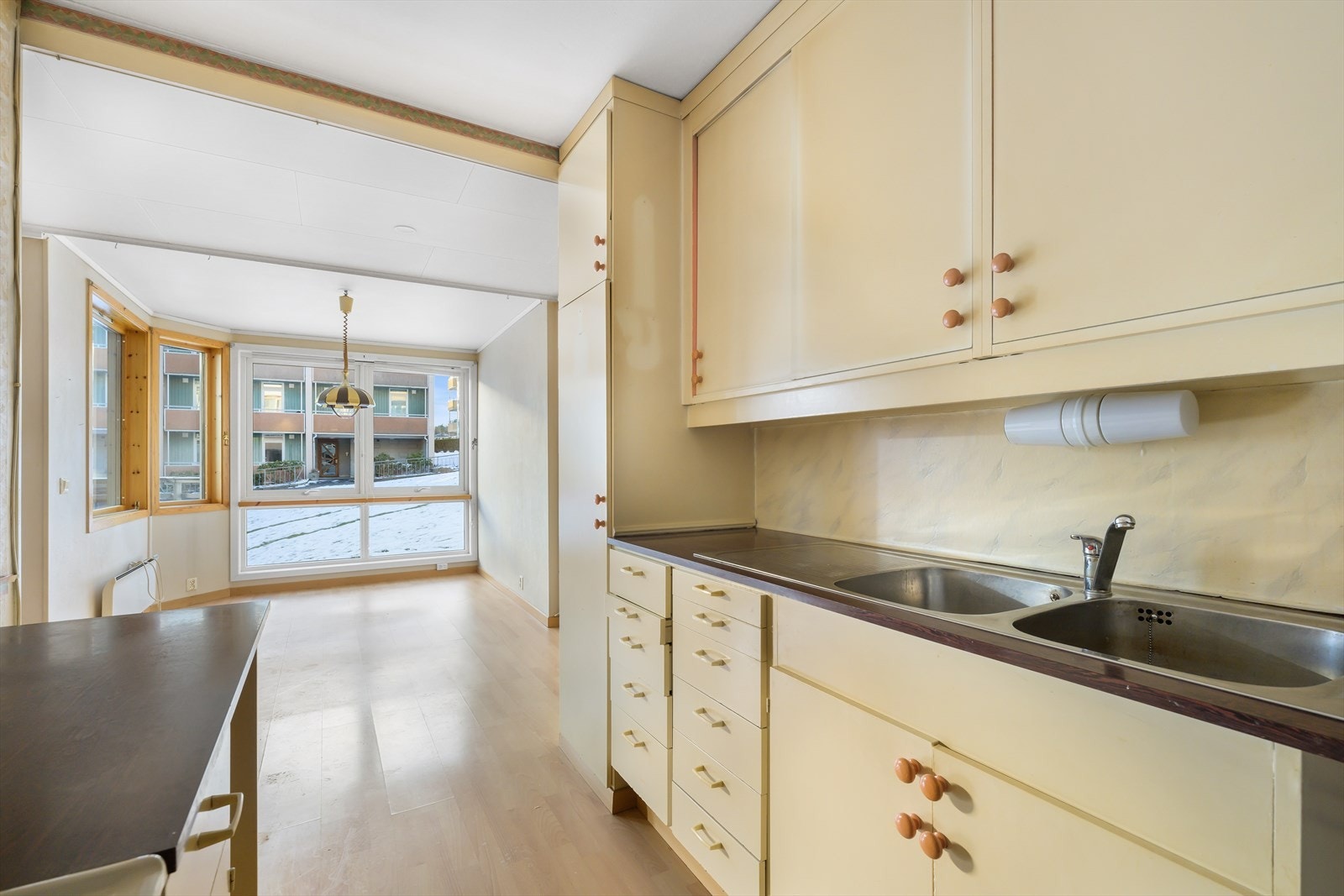 Kjøkken fra byggeår. Galleribilde