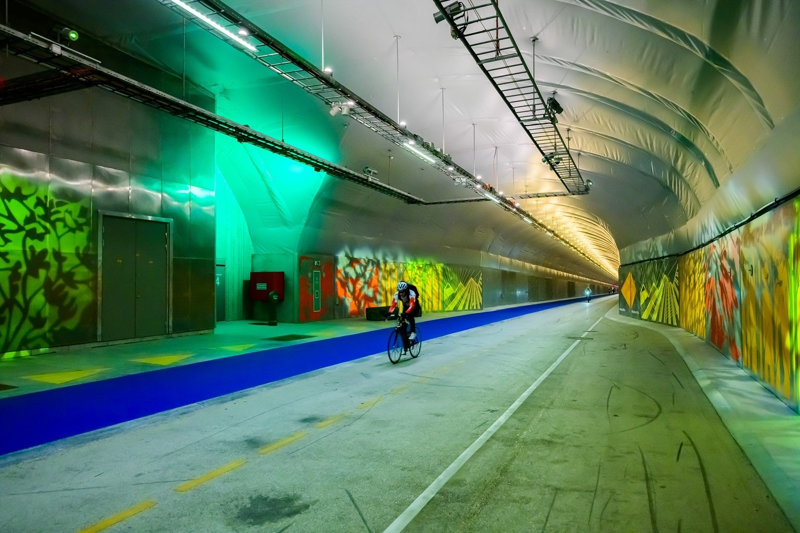 Like ved populær sykkel- og gangtunnell som går til Minde. Galleribilde