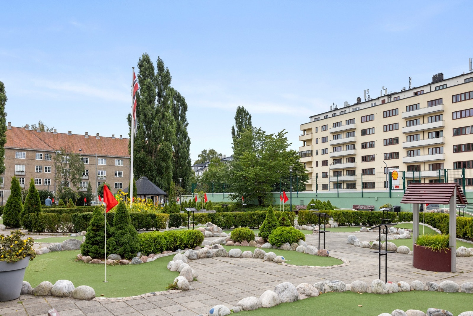 Gangavstand til Marienlyst Minigolfpark. Galleribilde