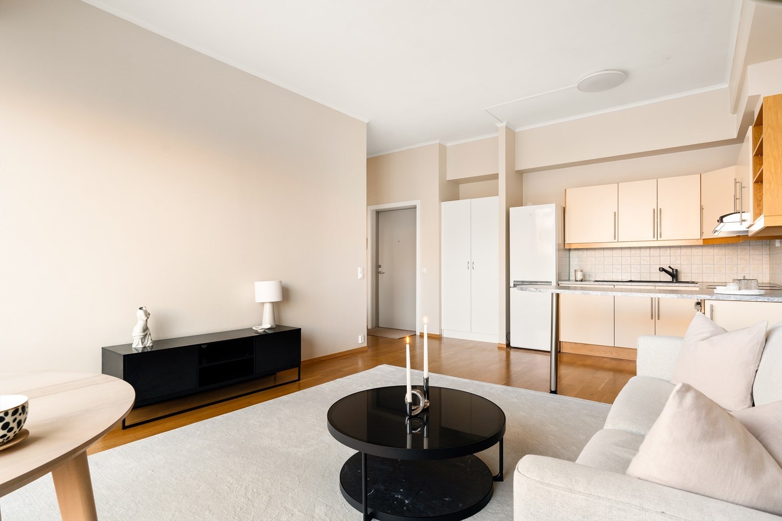 Boligen er varmet opp av fjernvarme. Den smarte og miljøvennlige løsningen som forvandler avfall til varme. Galleribilde