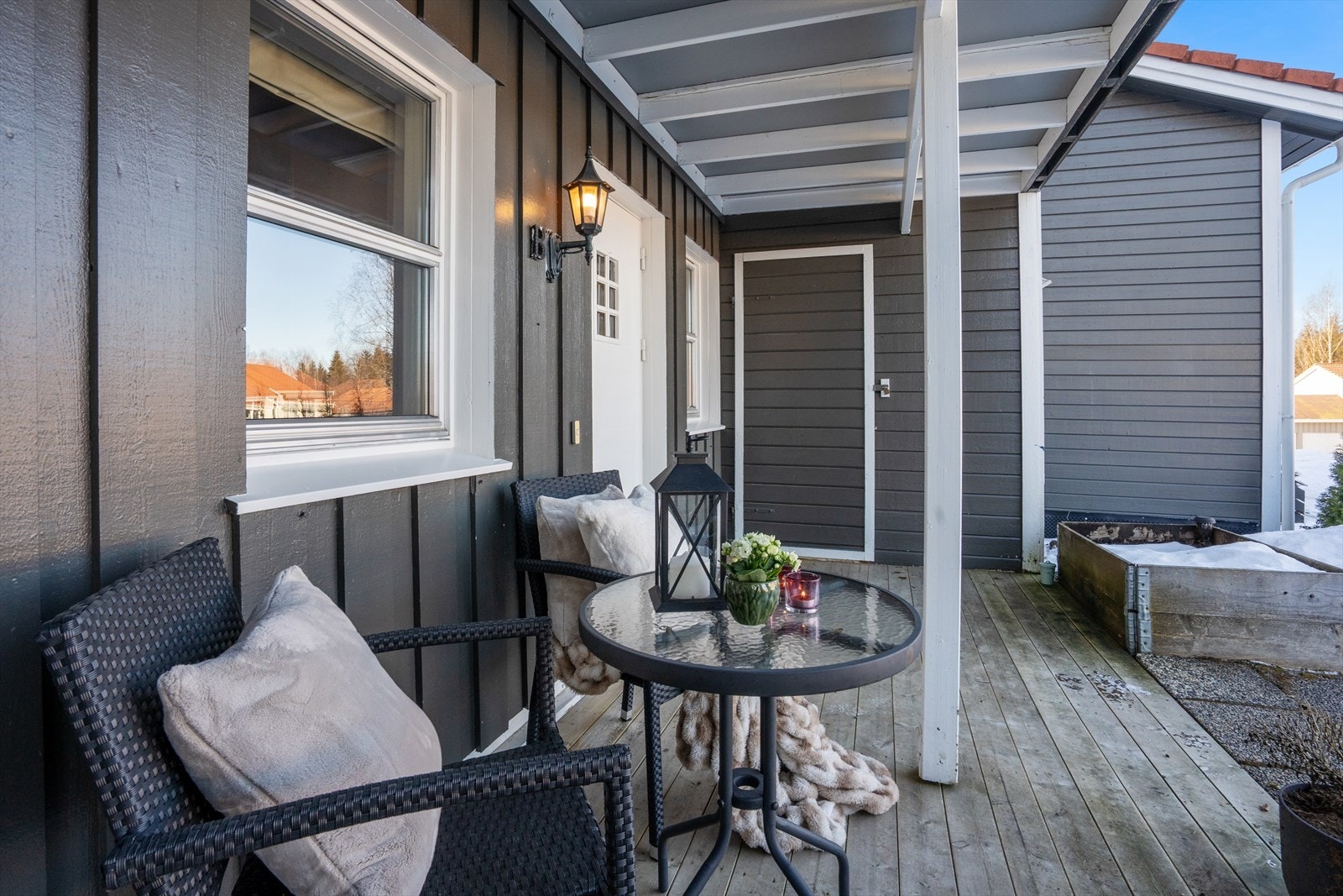 Sportsboden ved inngangspartiet er på ca. 3 kvm. Galleribilde