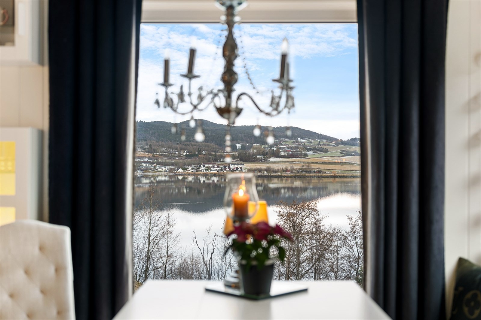 Se utsikten fra kjøkkenet! Galleribilde