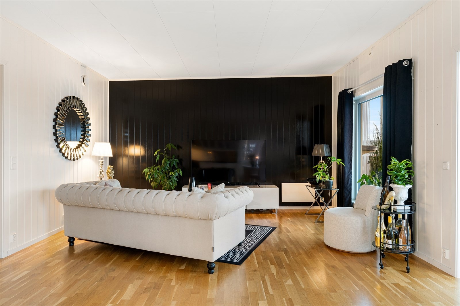 Leiligheten har en gjennomført stil og god standard. Galleribilde