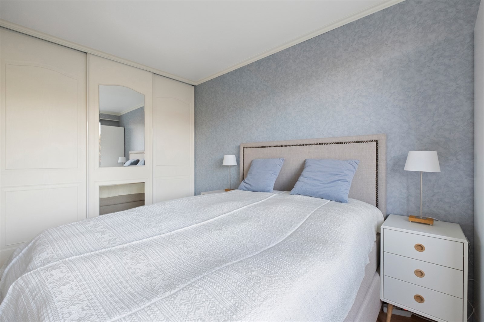 Soverom I Galleribilde