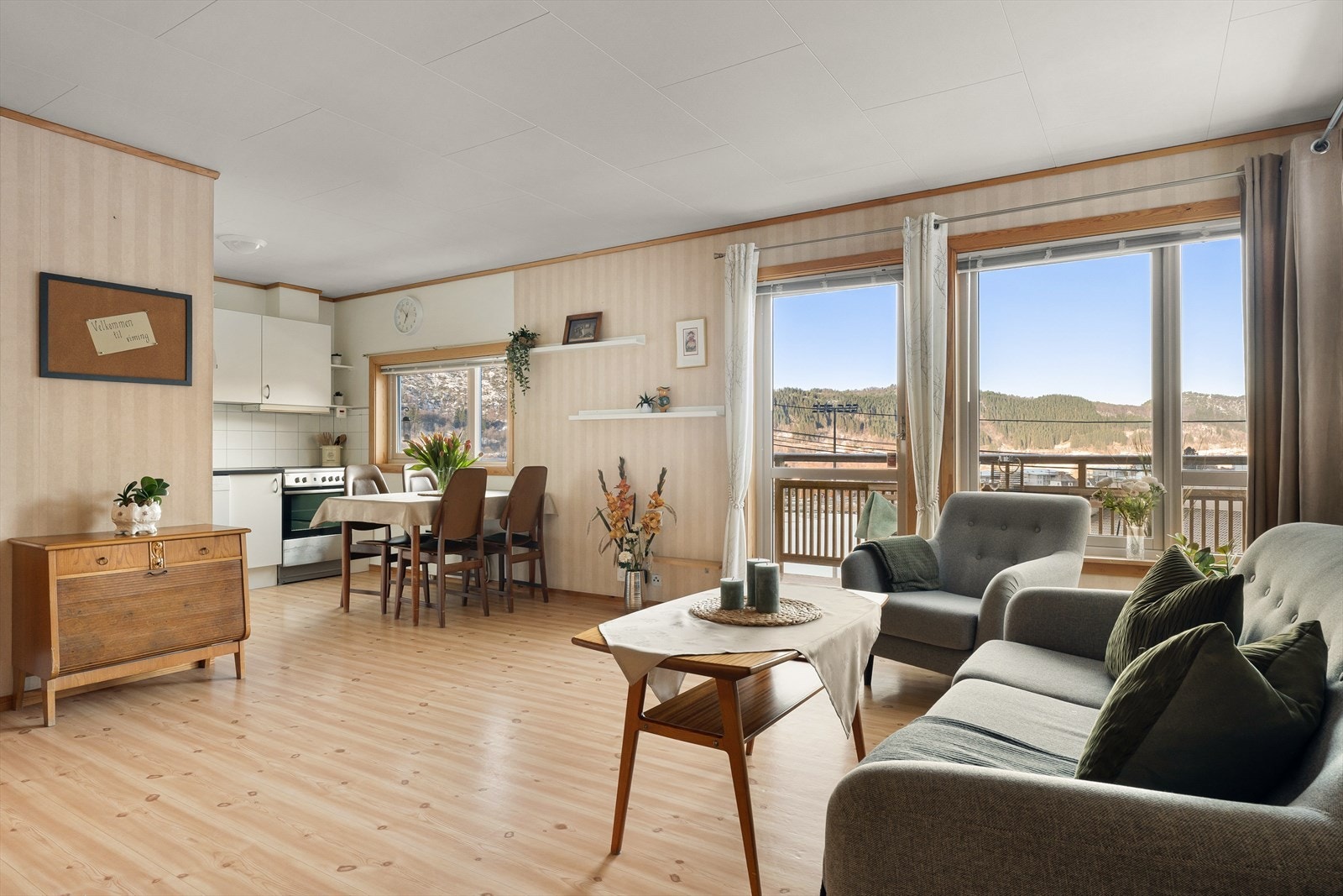 Rommet har et areal på 27 m². Galleribilde