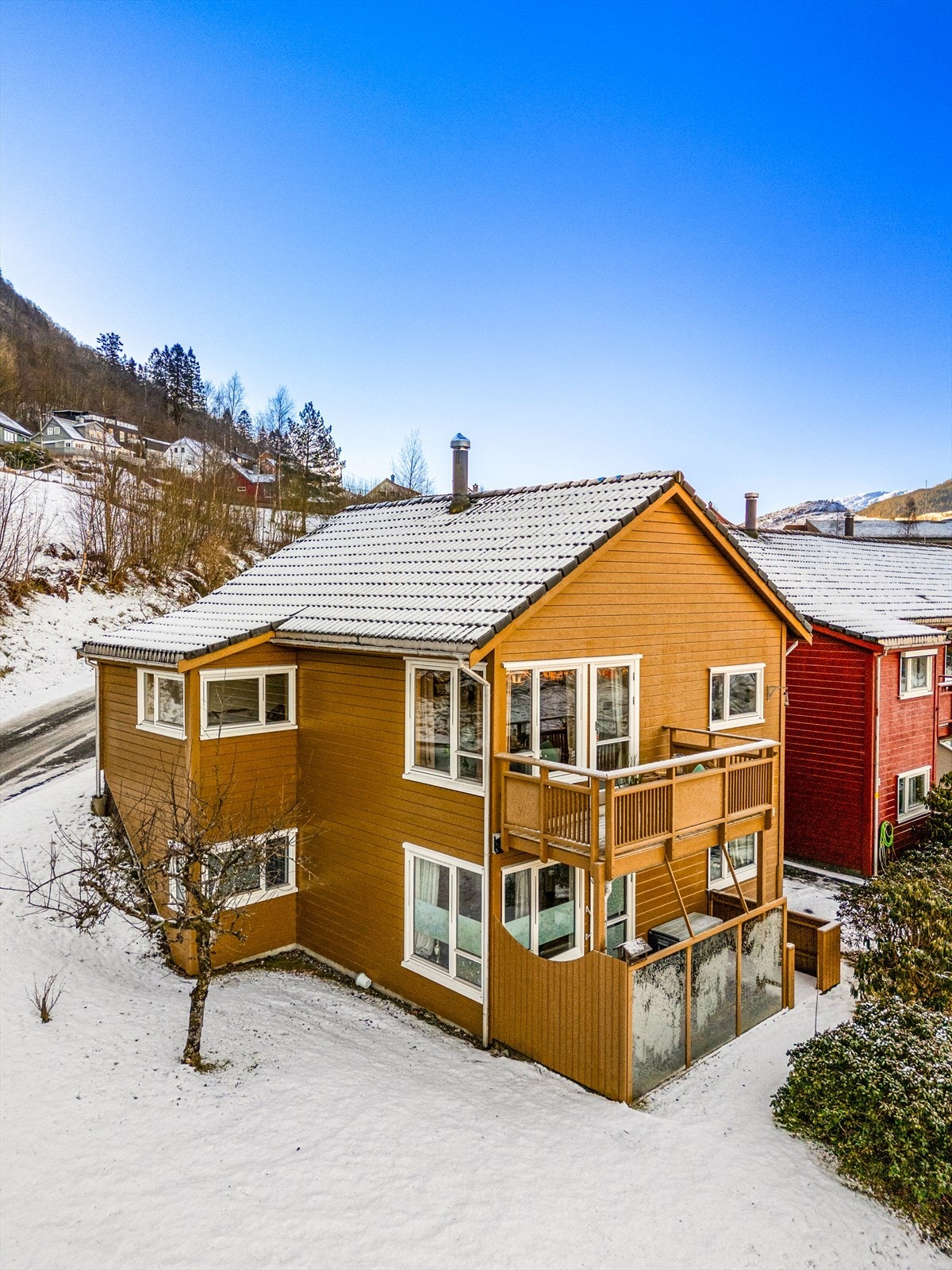 Det er også flotte tur- og aktivitetsmuligheter i kort avstand fra boligen. Galleribilde
