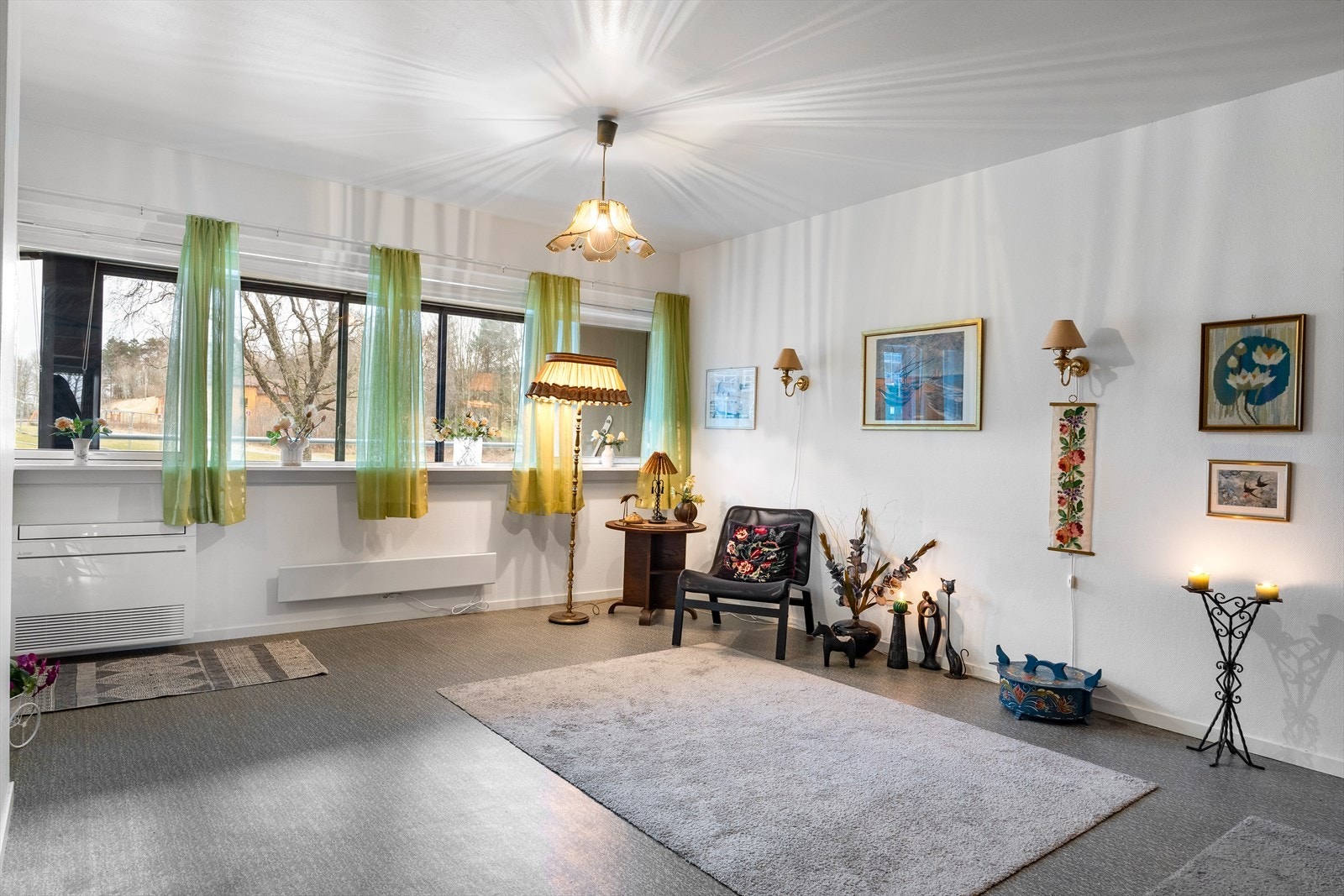 Leiligheten fremstår som velholdt og ordentlig, med behov for modernisering Galleribilde