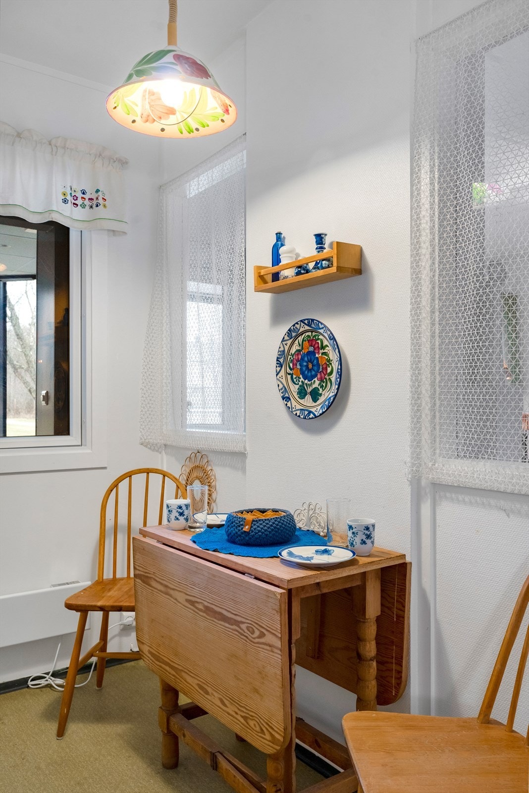 Plass til spisebord på kjøkken Galleribilde